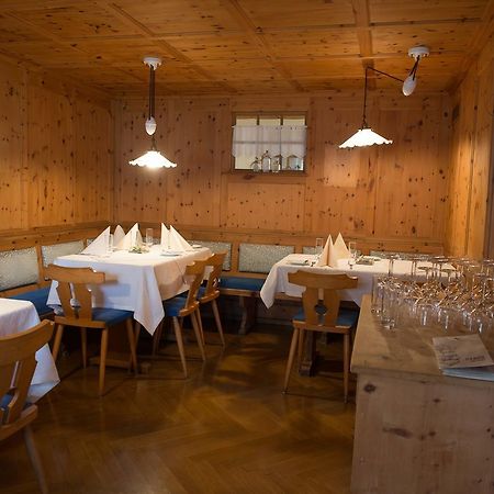 Gasthof Roessle Nenzing Bagian luar foto