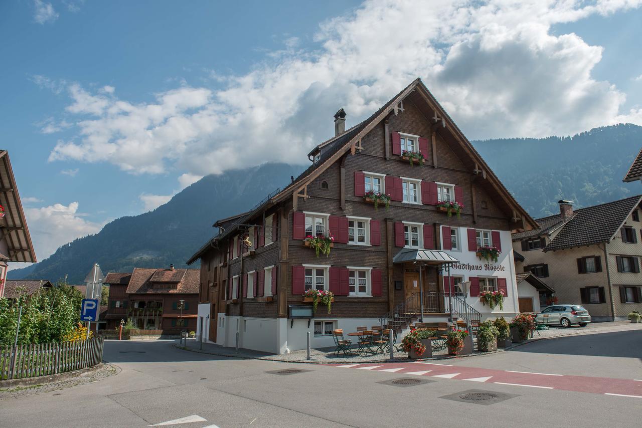Gasthof Roessle Nenzing Bagian luar foto